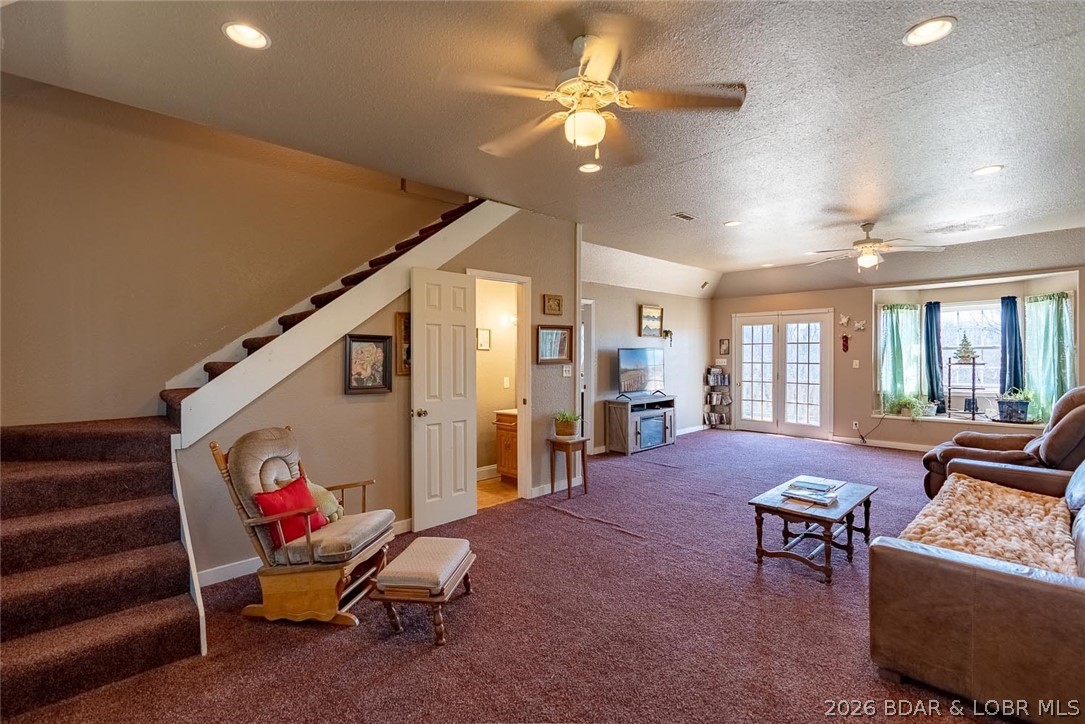 11218 Maries 225 Road Dixon, MO 65459 - Photo 19 of 60