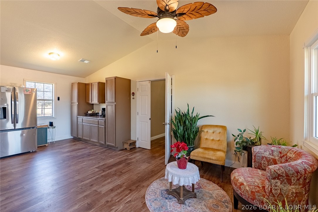 11218 Maries 225 Road Dixon, MO 65459 - Photo 3 of 60