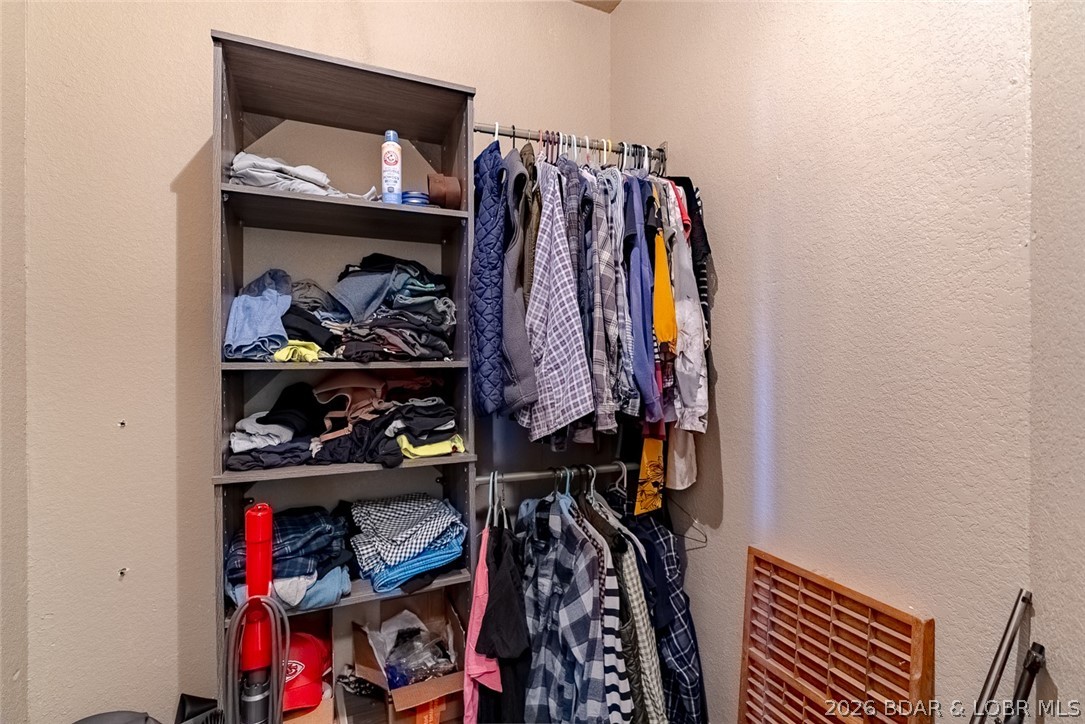 11218 Maries 225 Road Dixon, MO 65459 - Photo 34 of 60