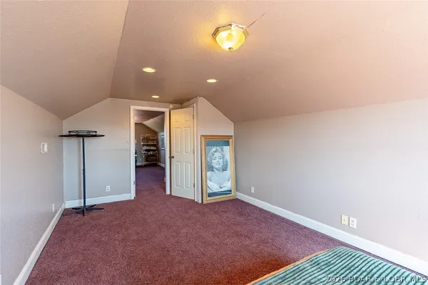 $300,000 | 11218 Maries 225 Road, Dixon, MO 65459