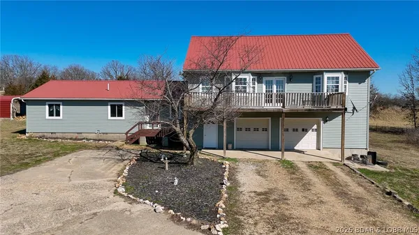 $300,000 | 11218 Maries 225 Road, Dixon, MO 65459