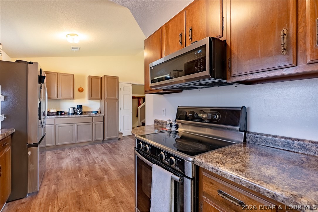 11218 Maries 225 Road Dixon, MO 65459 - Photo 7 of 60