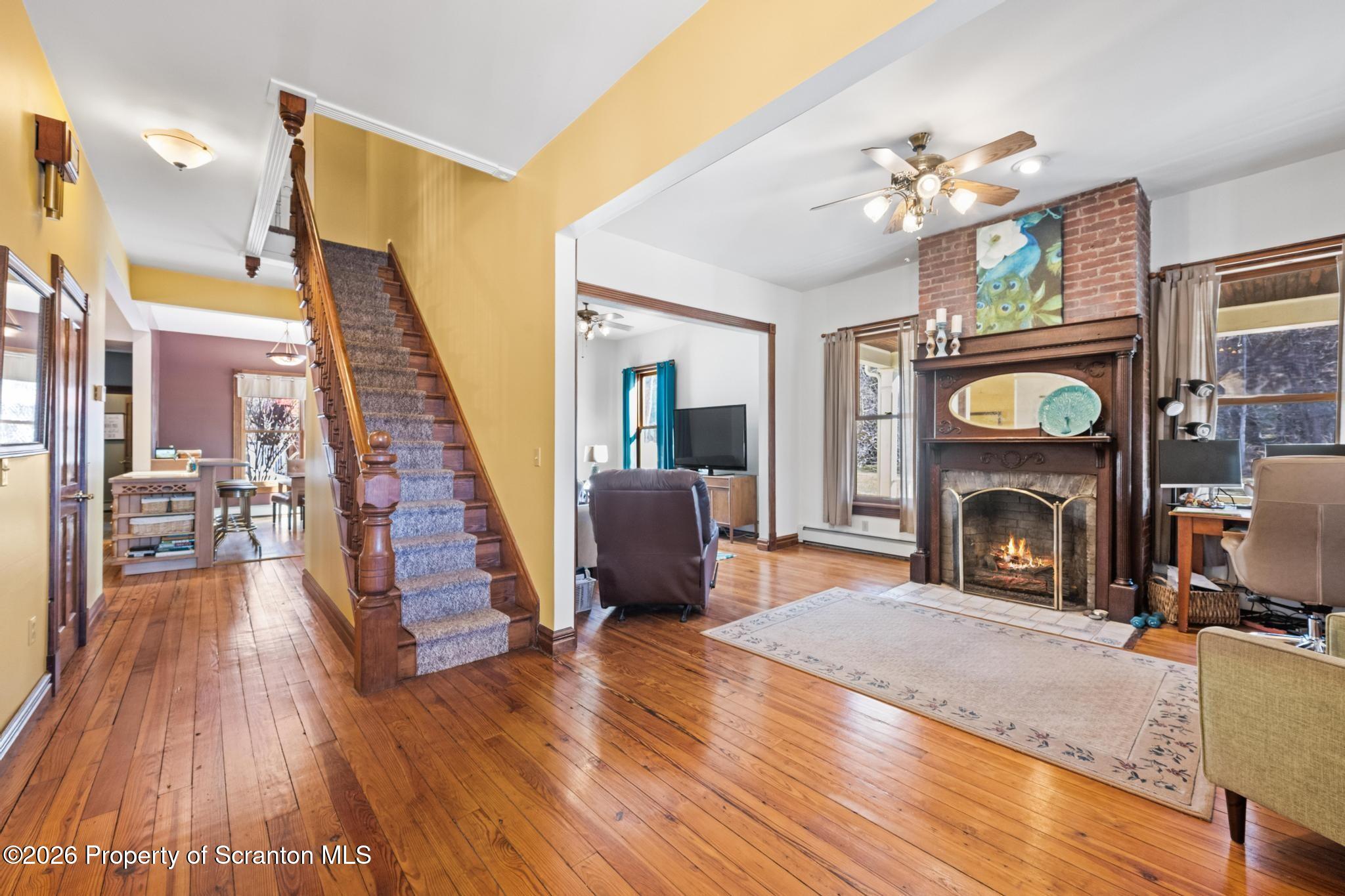307 Lily Lake Road Dalton, PA 18414 - Photo 9 of 31 Foyer