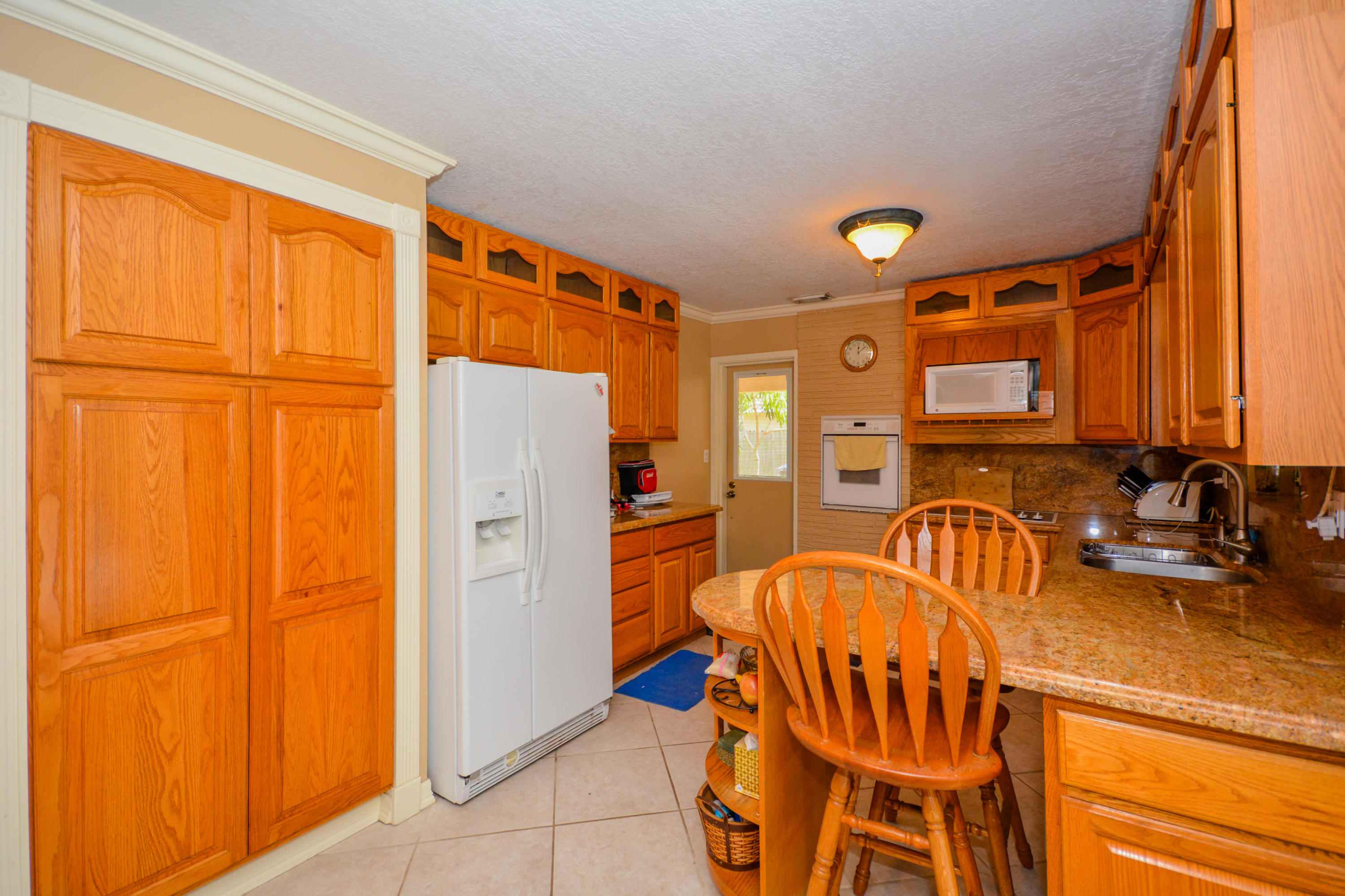 754 Northwest 7th Street Boca Raton, FL 33486 - Photo 13 of 23 14.jpg