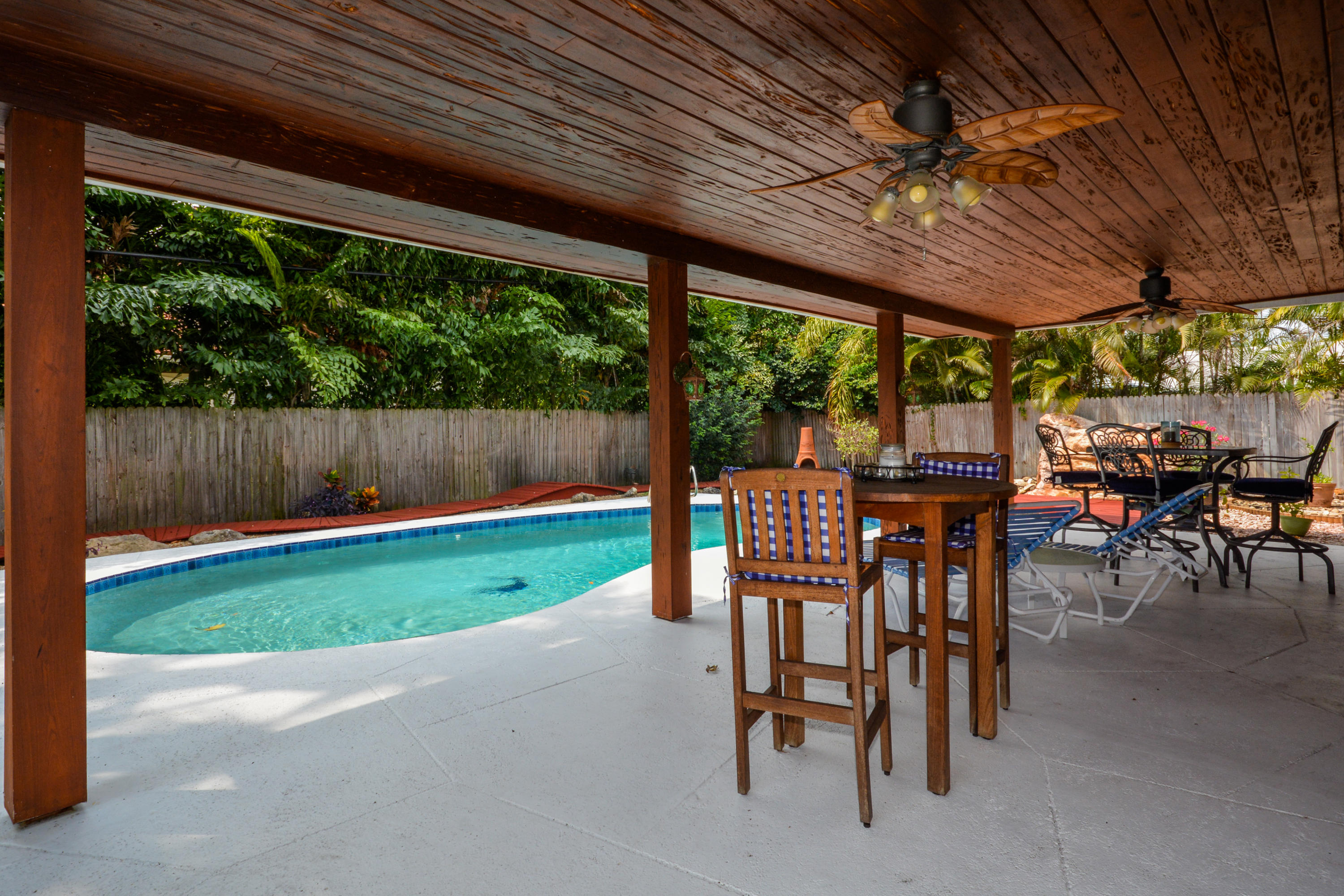 754 Northwest 7th Street Boca Raton, FL 33486 - Photo 16 of 23 17.jpg