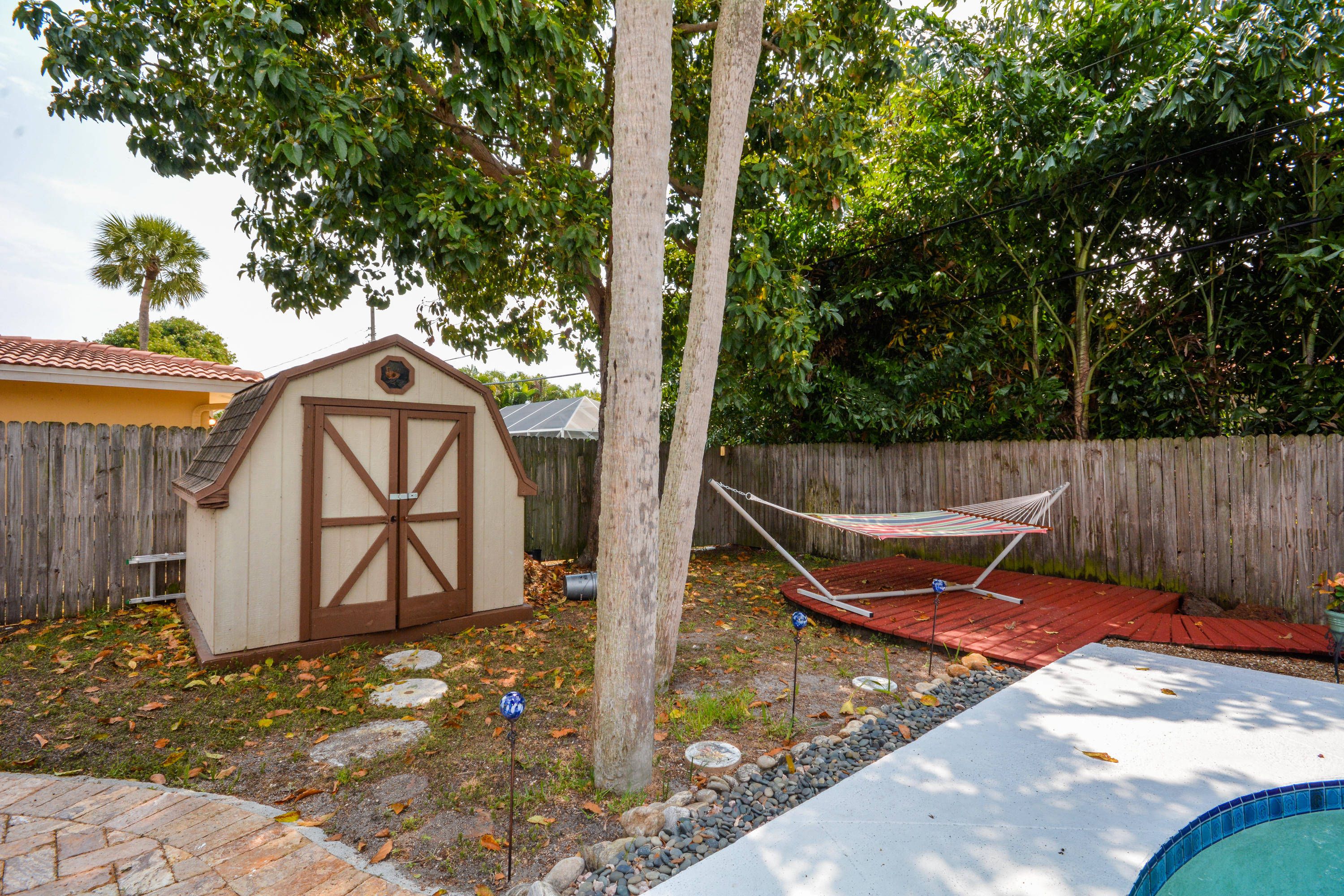 754 Northwest 7th Street Boca Raton, FL 33486 - Photo 23 of 23 24.jpg