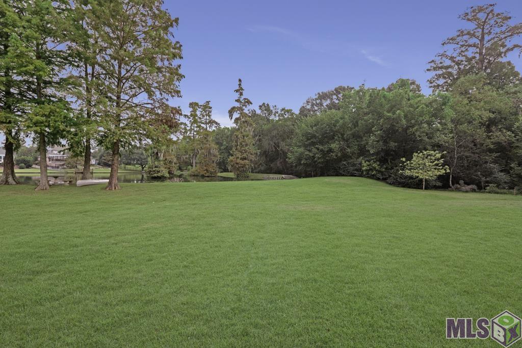 336 Shady Lake Parkway Baton Rouge, LA 70810 - Photo 12 of 41