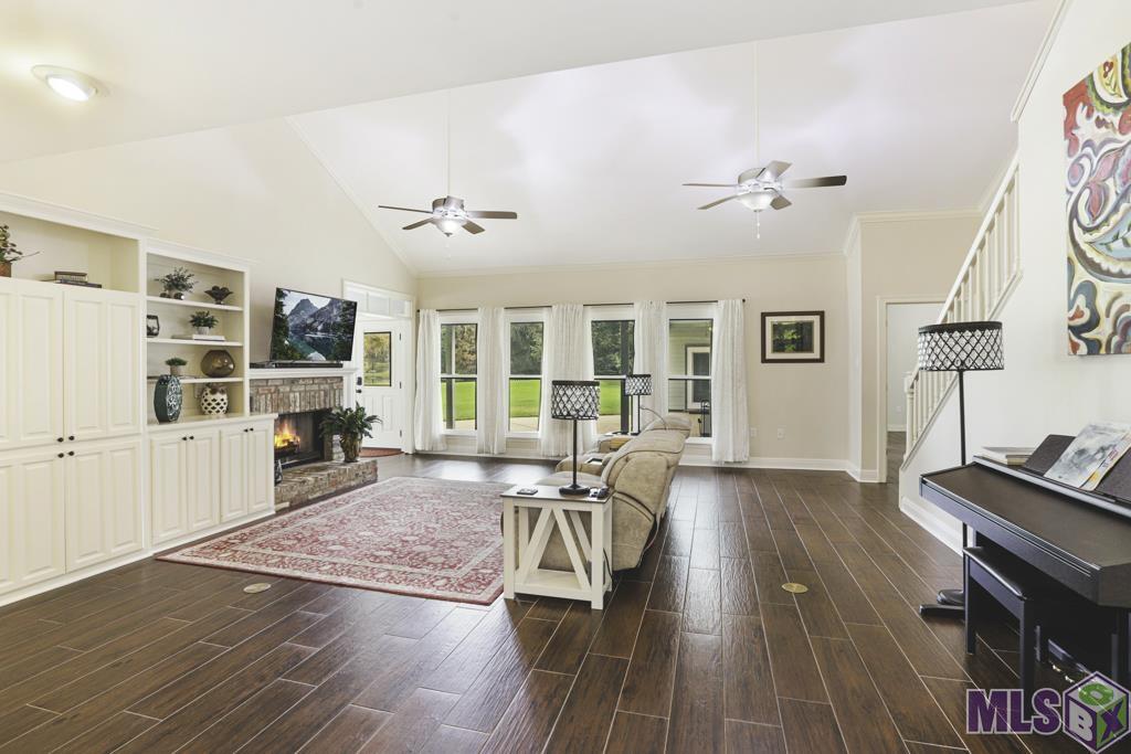 336 Shady Lake Parkway Baton Rouge, LA 70810 - Photo 16 of 41