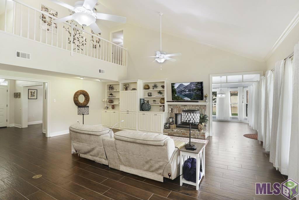 336 Shady Lake Parkway Baton Rouge, LA 70810 - Photo 17 of 41