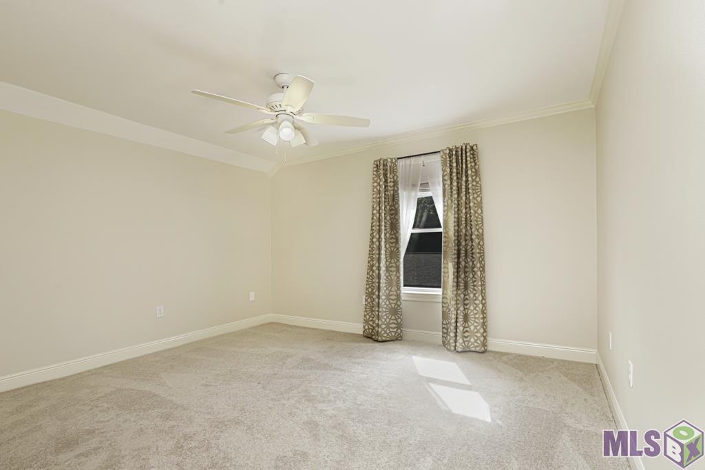 336 Shady Lake Parkway Baton Rouge, LA 70810 - Photo 35 of 41