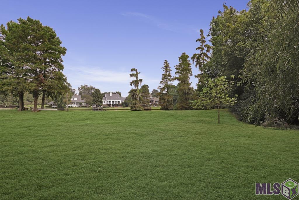 336 Shady Lake Parkway Baton Rouge, LA 70810 - Photo 6 of 41