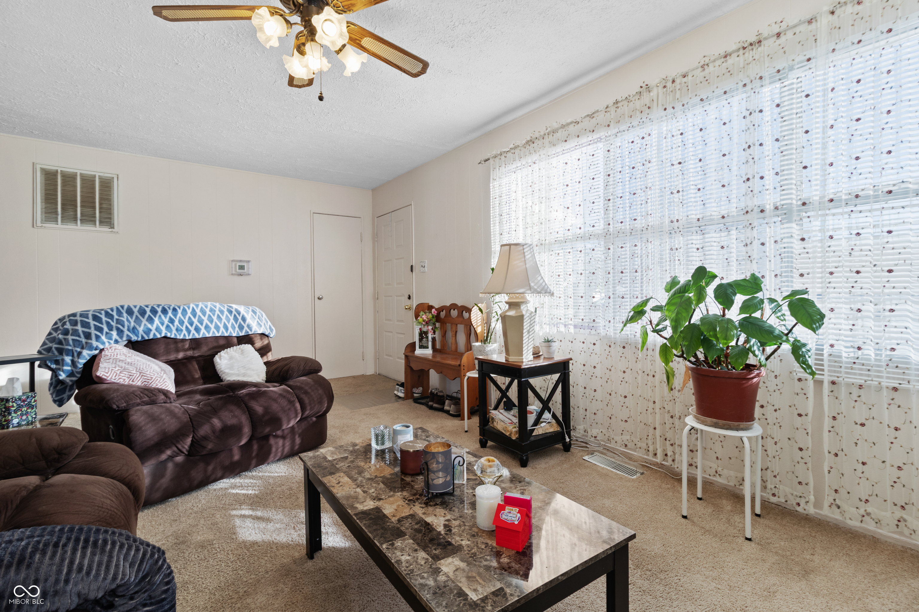 528 Winfield Street Greenfield, IN 46140 - Photo 5 of 19