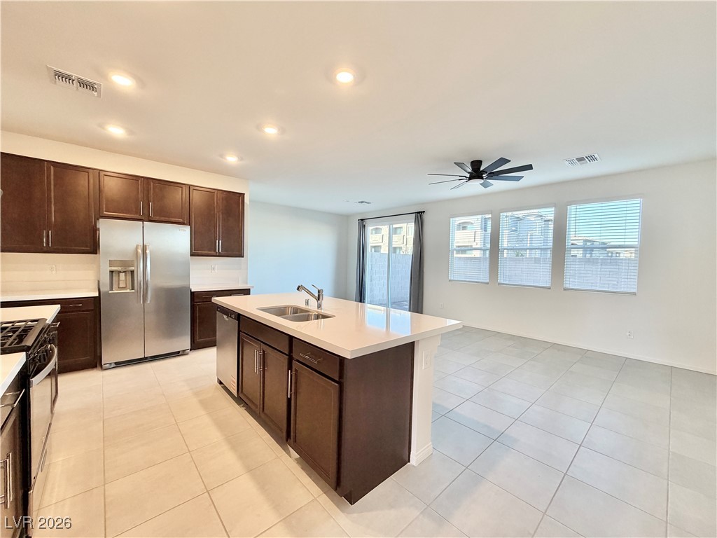 9112 Rivington Avenue Las Vegas, NV 89148 - Photo 3 of 25