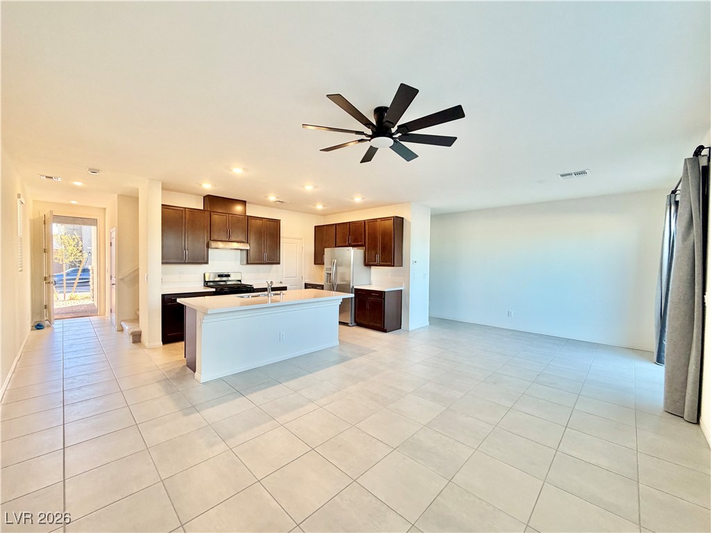 9112 Rivington Avenue Las Vegas, NV 89148 - Photo 4 of 25