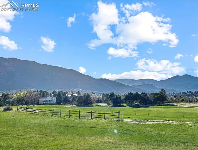 $374,000 | 422 Cobblestone Drive, Colorado Springs, CO 80906