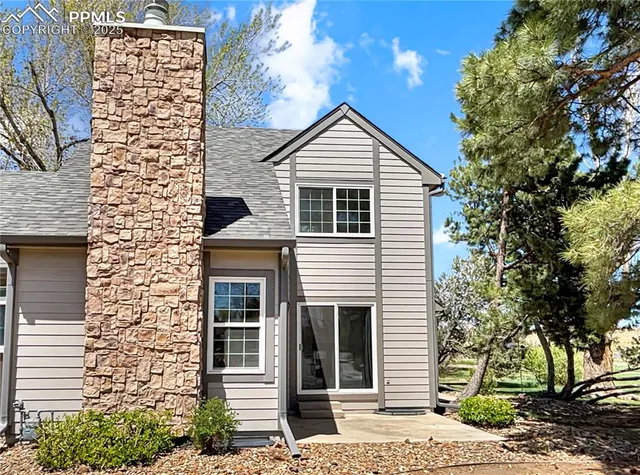 $374,000 | 422 Cobblestone Drive, Colorado Springs, CO 80906