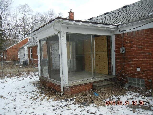 18479 Sunderland Road Detroit, MI 48219 - Photo 11 of 12 sunderland rear 1.jpeg