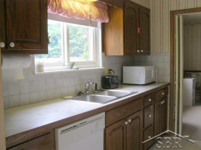 2397 Bock Road Saginaw, MI 48603 - Photo 9 of 9 20034017-8.JPG