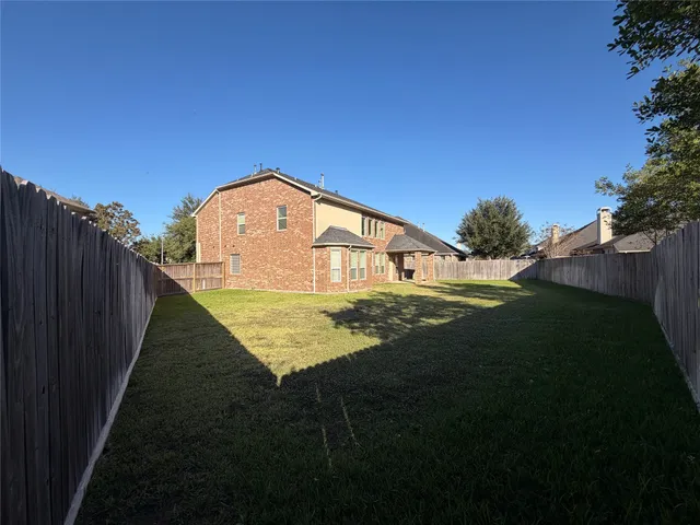 $2,950 | 28015 Silverstream Court, Fulshear, TX 77441
