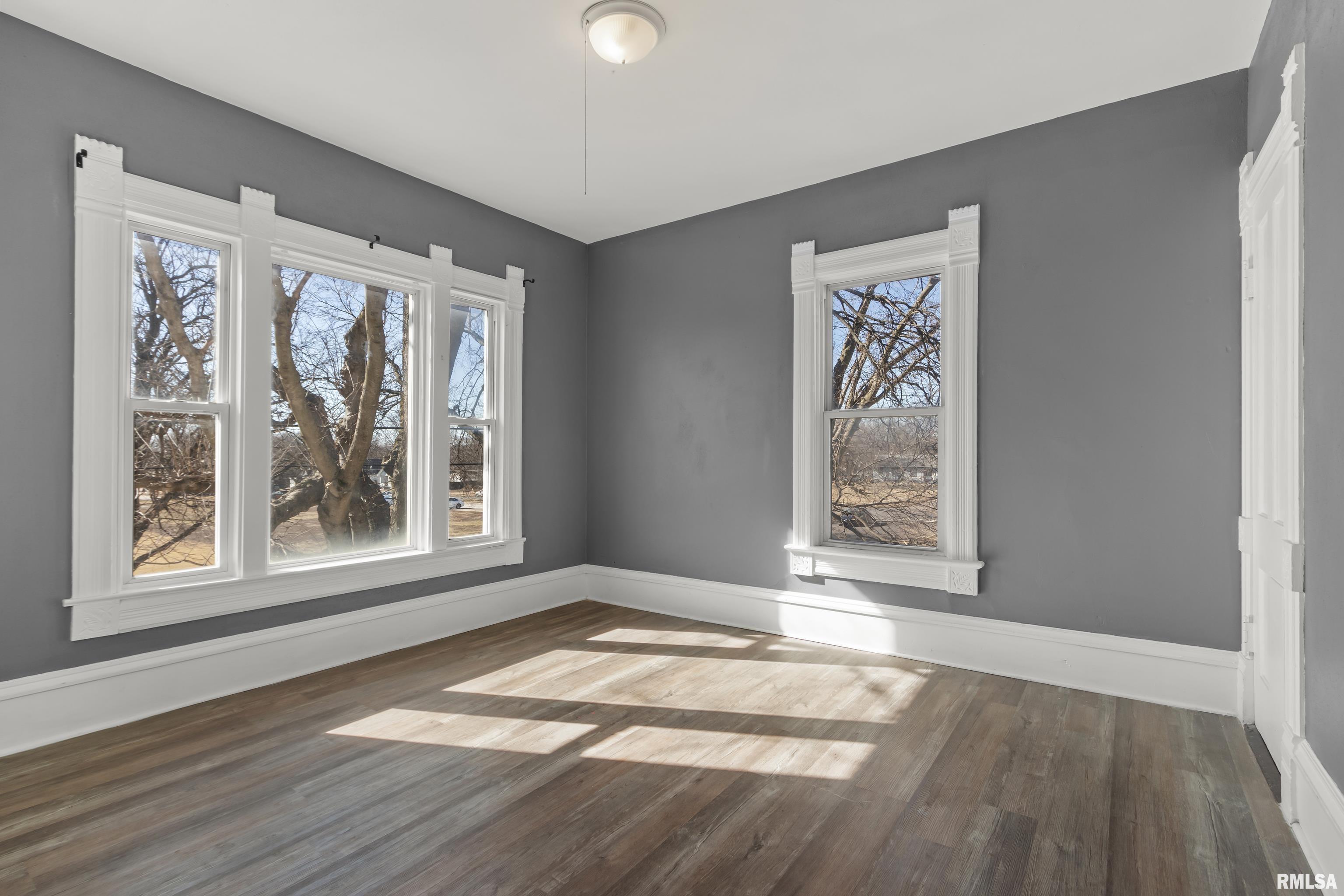 2117 West Starr Street Peoria, IL 61605 - Photo 18 of 36