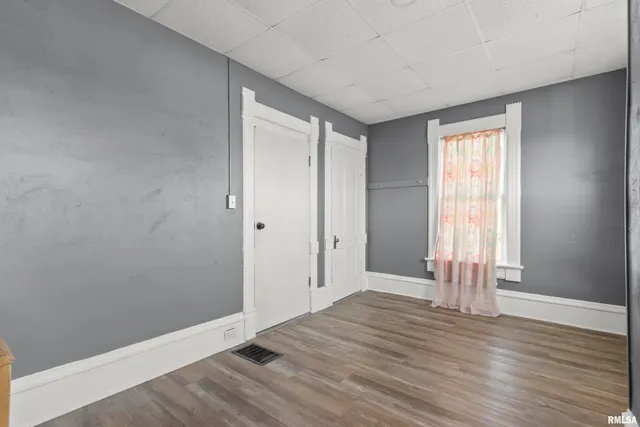 $77,500 | 2117 West Starr Street, Peoria, IL 61605