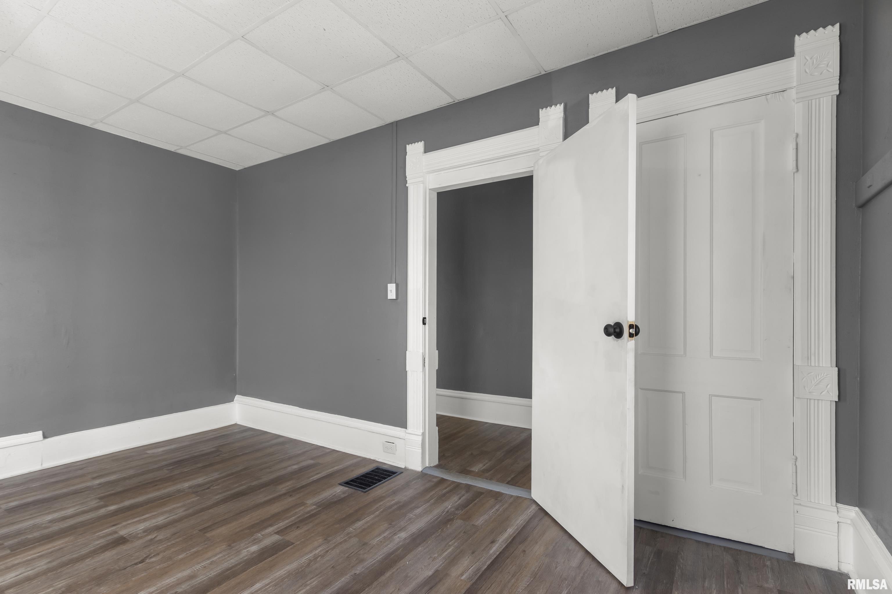 2117 West Starr Street Peoria, IL 61605 - Photo 24 of 36