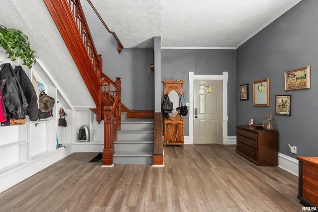 $77,500 | 2117 West Starr Street, Peoria, IL 61605