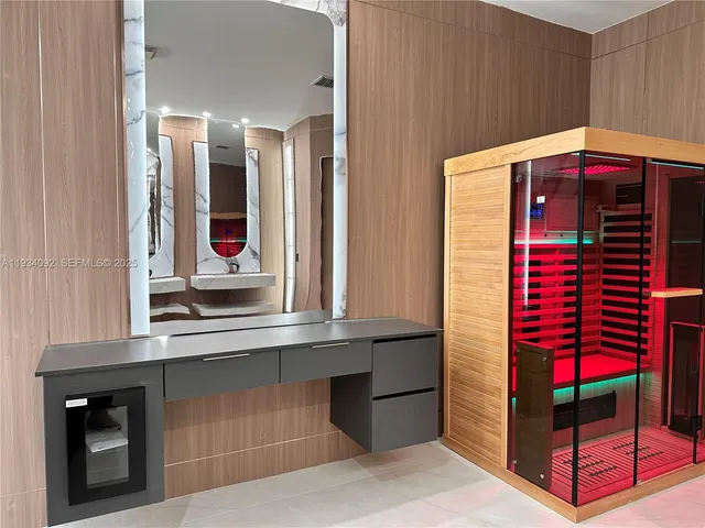 $2,285,000 | 13785 Southwest 40th Street, Davie, FL 33330