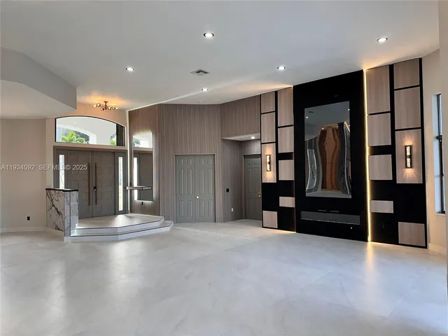 $2,285,000 | 13785 Southwest 40th Street, Davie, FL 33330