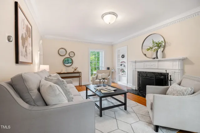 $649,900 | 406 East Markham Avenue, Durham, NC 27701