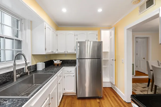 $649,900 | 406 East Markham Avenue, Durham, NC 27701