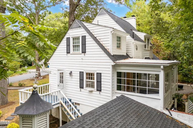 $649,900 | 406 East Markham Avenue, Durham, NC 27701