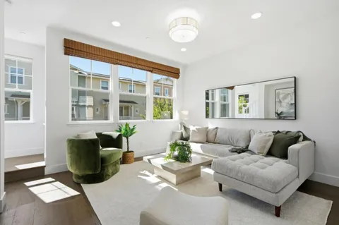 $1,549,000 | 1081 Interlaken Terrace, Sunnyvale, CA 94089