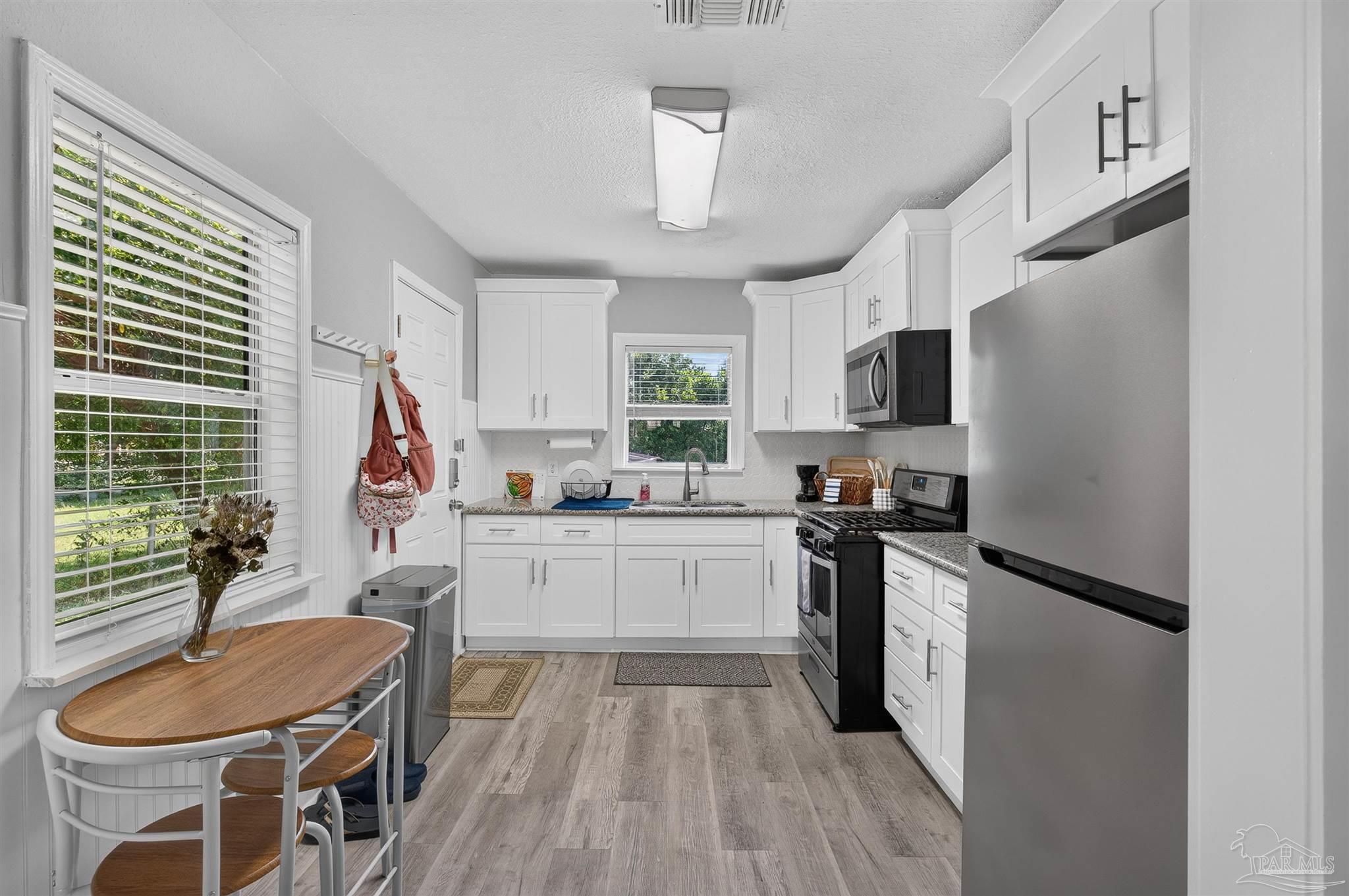 115 Milton Road Pensacola, FL 32507 - Photo 17 of 52 Gallery Image 17