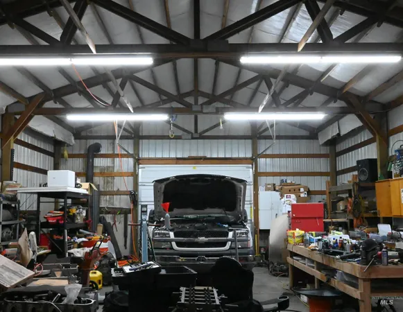 $360,000 | 32288 Amos Bench Road, Lenore, ID 83541