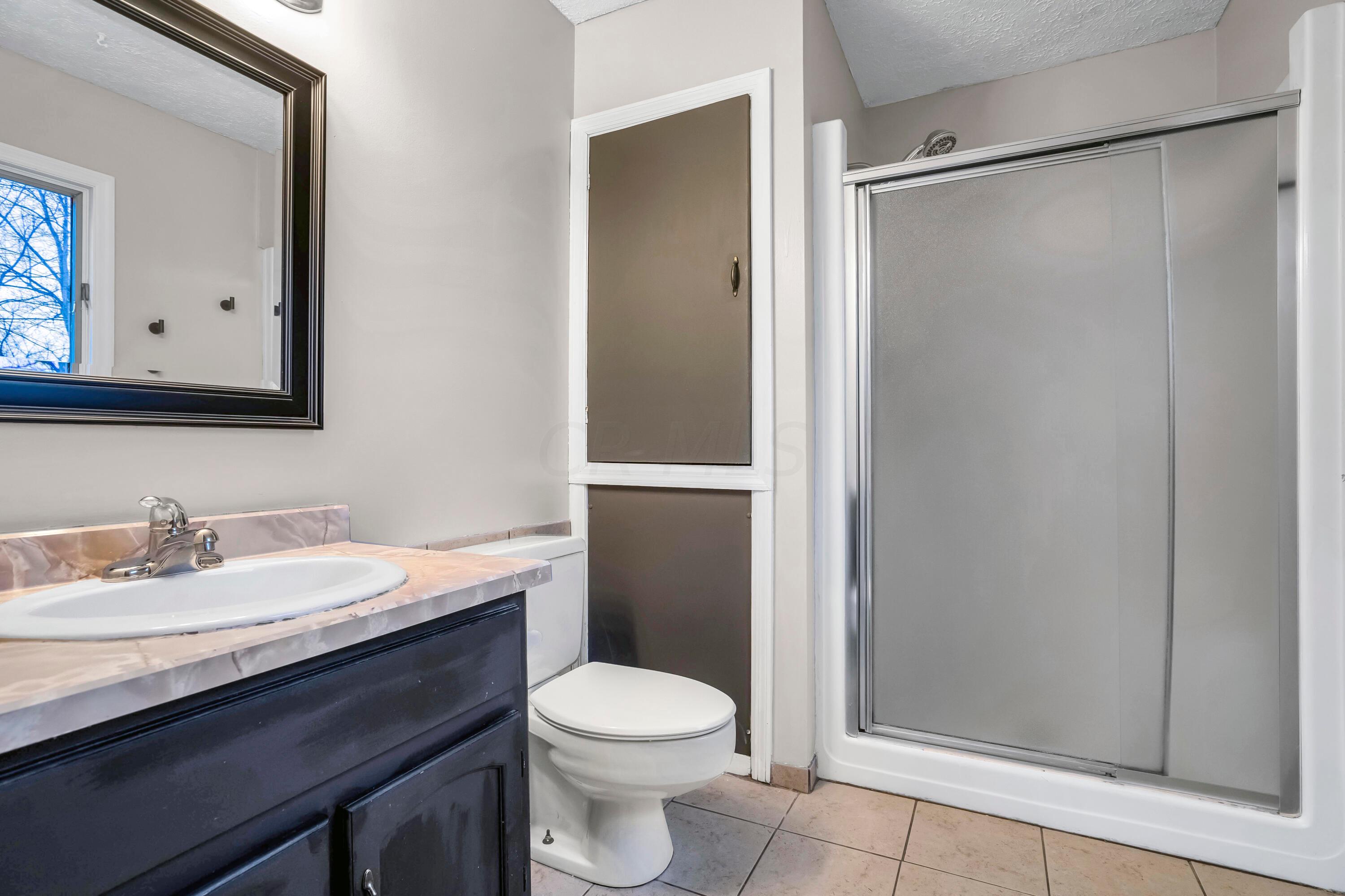 5912 Cooper Road Westerville, OH 43081 - Photo 27 of 33 DSC09661