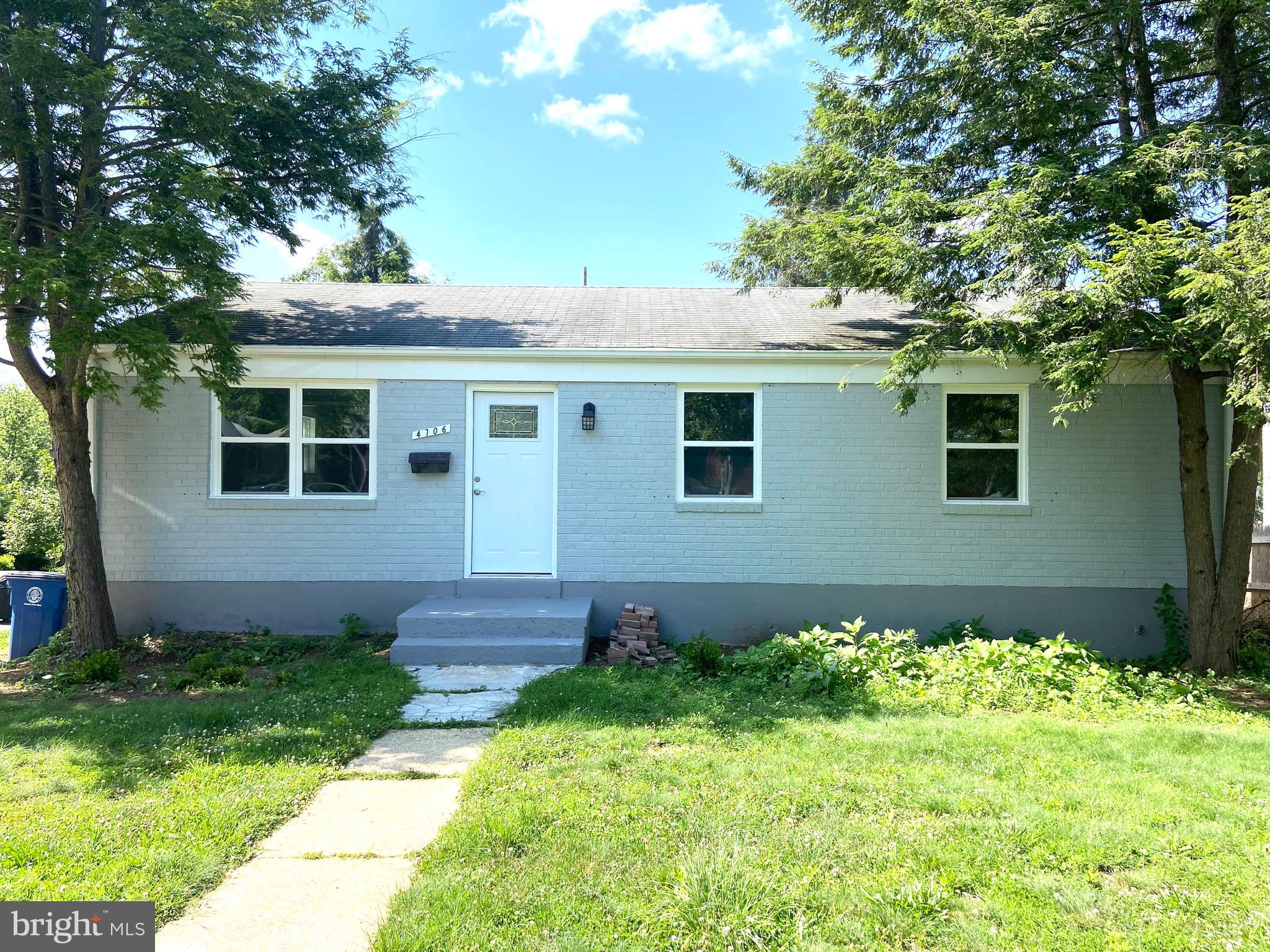 4706 Topping Road Rockville, MD 20852 - Photo 1 of 25 Front