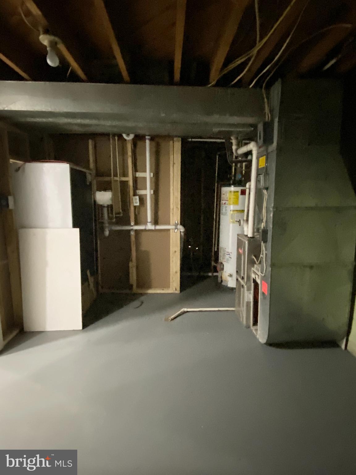 4706 Topping Road Rockville, MD 20852 - Photo 23 of 25 Utility & storage room