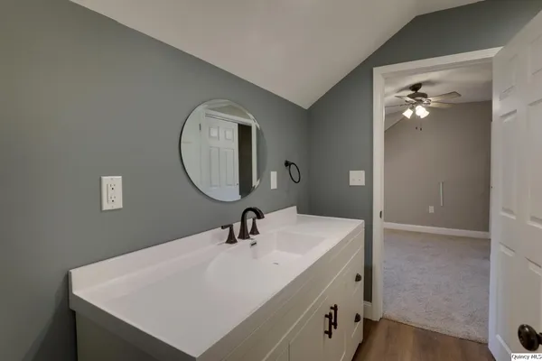 $520,000 | 9608 Highway 168, Hannibal, MO 63401