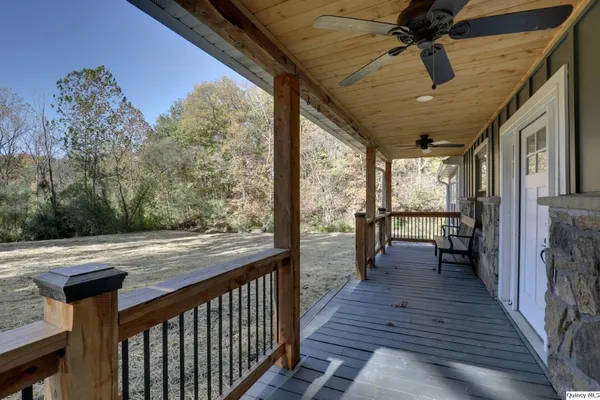 $520,000 | 9608 Highway 168, Hannibal, MO 63401