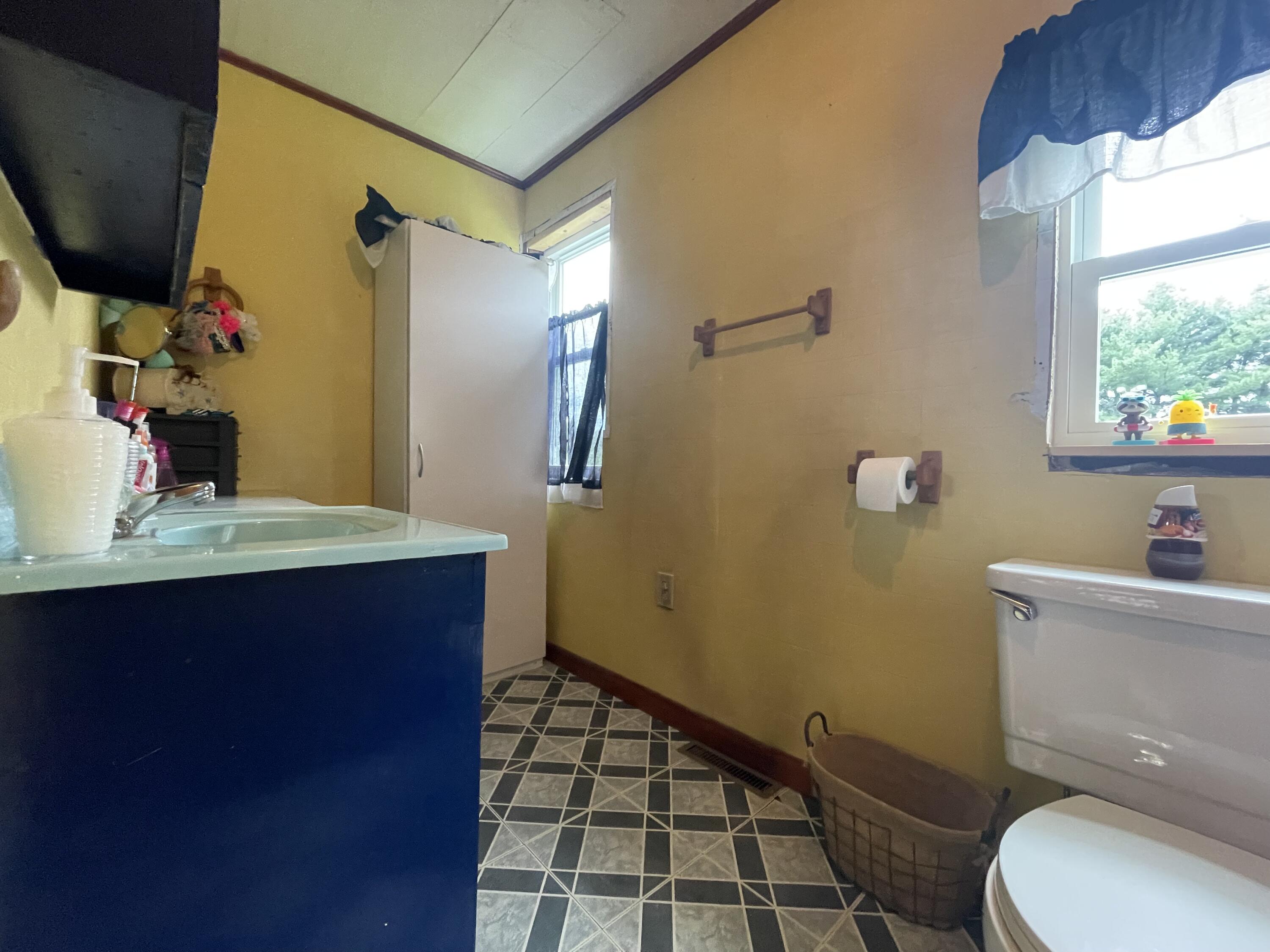 180 Sheridan Road Ashland, ME 04732 - Photo 19 of 20 IMG_1597