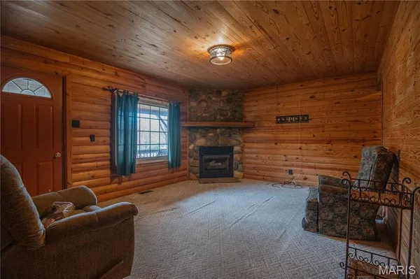 $190,000 | 163 Walnut Street, Greenville, MO 63944