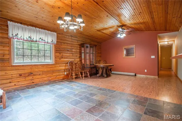 $190,000 | 163 Walnut Street, Greenville, MO 63944