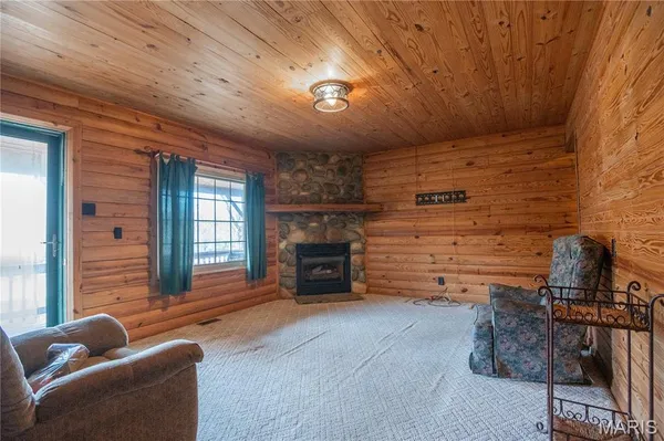 $190,000 | 163 Walnut Street, Greenville, MO 63944