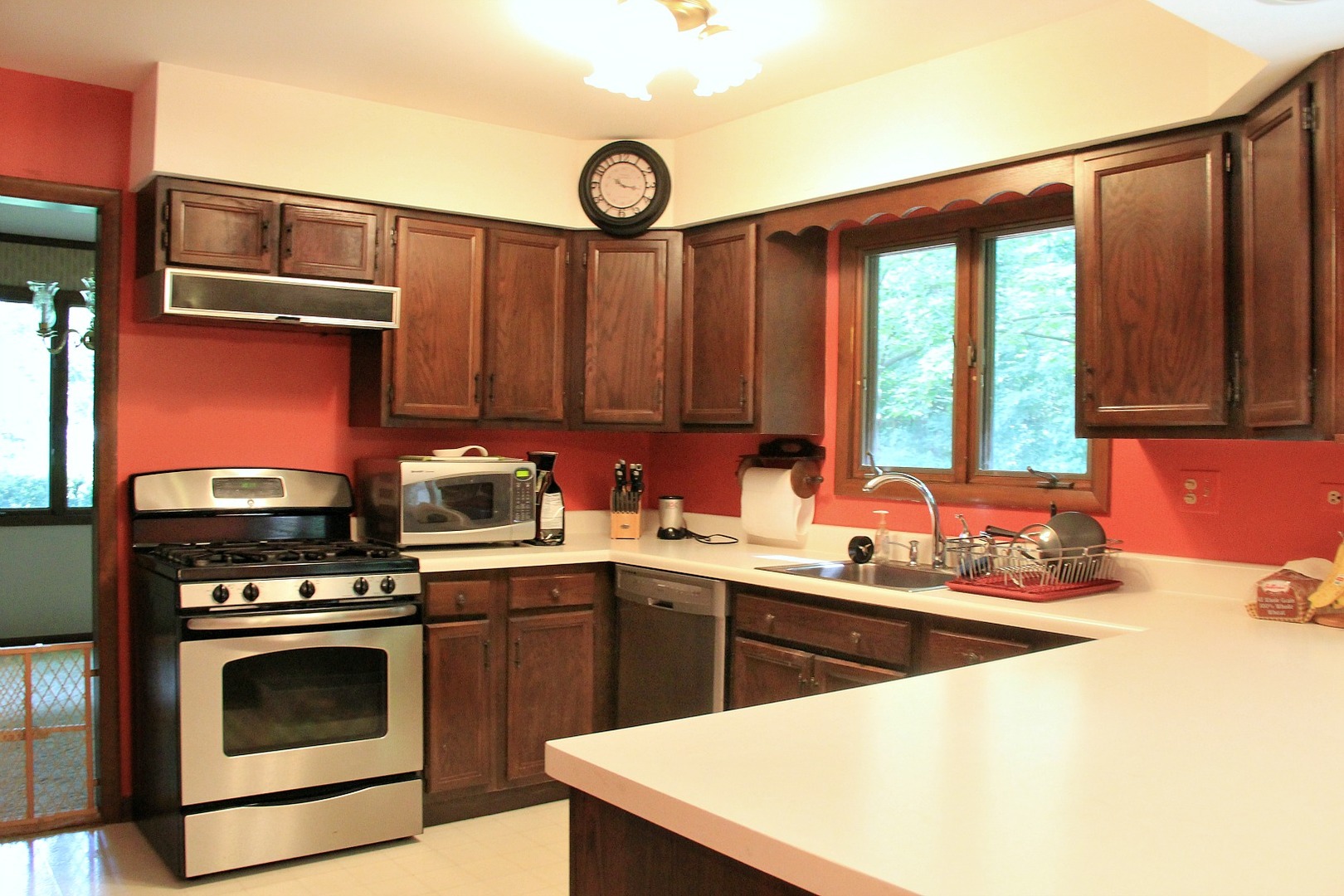 S863 Thorndon Ridge Drive Elburn, IL 60119 - Photo 6 of 22