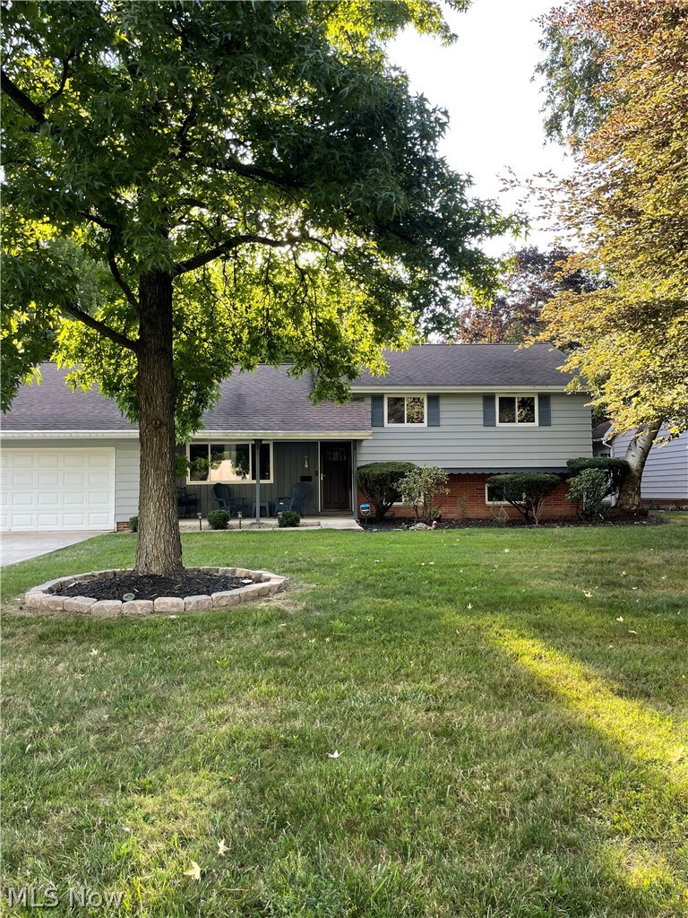 719 Edgewood Road Cleveland, OH 44143 - Photo 2 of 29 Gallery Image 2