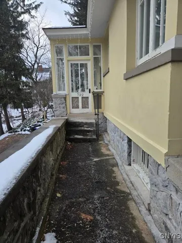 $465,000 | 722 Ackerman Avenue, Syracuse, NY 13210