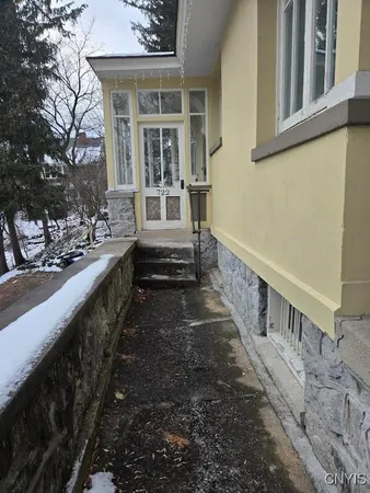 $425,000 | 722 Ackerman Avenue, Syracuse, NY 13210