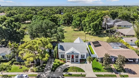 $1,150,000 | 3220 West Bay Villa Avenue, Tampa, FL 33611
