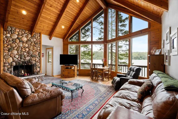 $1,795,000 | 7373 East Hayden Haven Road, Hayden, ID 83835